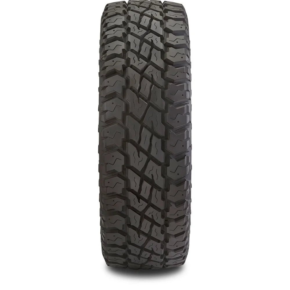 set of 4 cooper discoverer s/t maxx lt275/70r18/10 125q tires set of 4 cooper discoverer s/t maxx lt275/70r18/10 125q tires