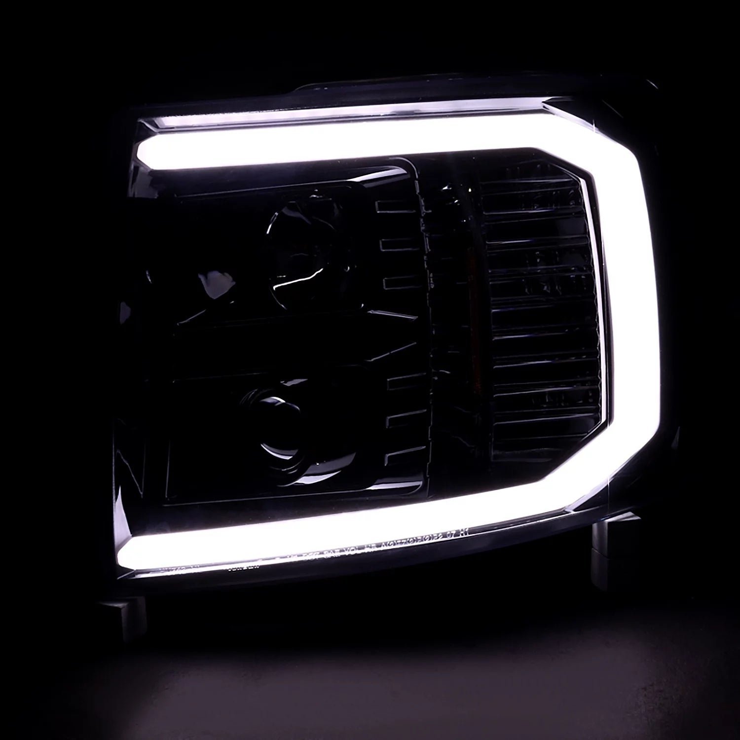 spec d tuning led light bar jet black housing clear lens projector headlights + glossy black vertical style grille compatible with 2007 2014 chevrolet silverado left + right pair headlamps assembly spec d tuning led light bar jet black housing clear lens projector headlights + glossy black vertical style grille compatible with 2007 2014 chevrolet silverado left + right pair headlamps assembly