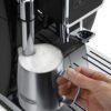 de’longhi – dinamica espresso machine with 15 bars of pressure and milk frother – black/stainless de’longhi – dinamica espresso machine with 15 bars of pressure and milk frother – black/stainless