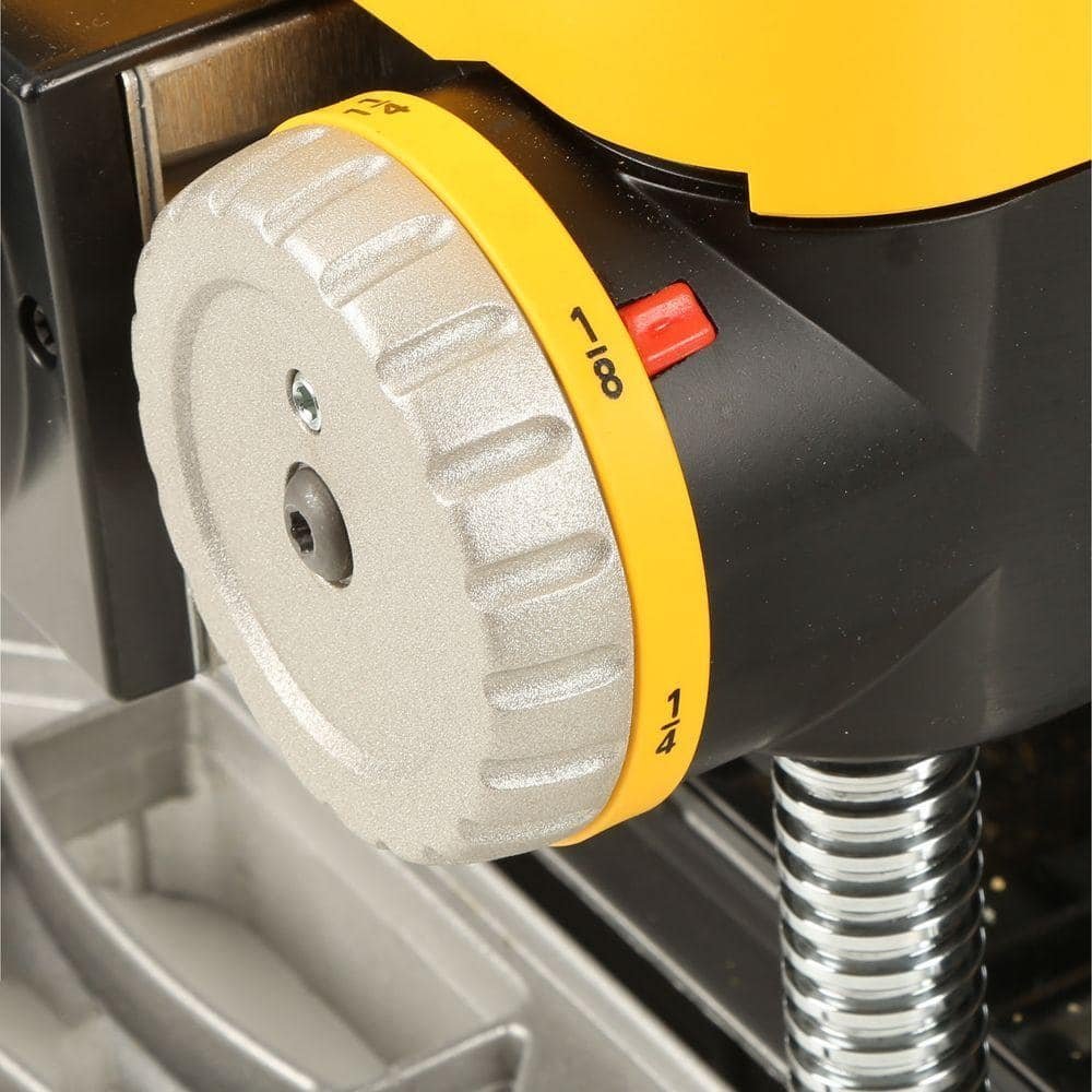 15 amp corded 13 in. heavy duty 2 speed thickness planer with (3) knives, in feed table and out feed table dw735x 15 amp corded 13 in. heavy duty 2 speed thickness planer with (3) knives, in feed table and out feed table dw735x